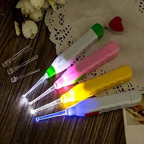 LED Flashlight Ear Cleaner – Illuminated Ear Pick with Soft Scoop Tips for Safe & Precise Ear Wax Cleaning