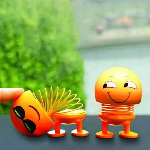 Emoticon Figure Smiling Face Spring Doll Shaking Head Car Dashboard Decor (1 Pc)