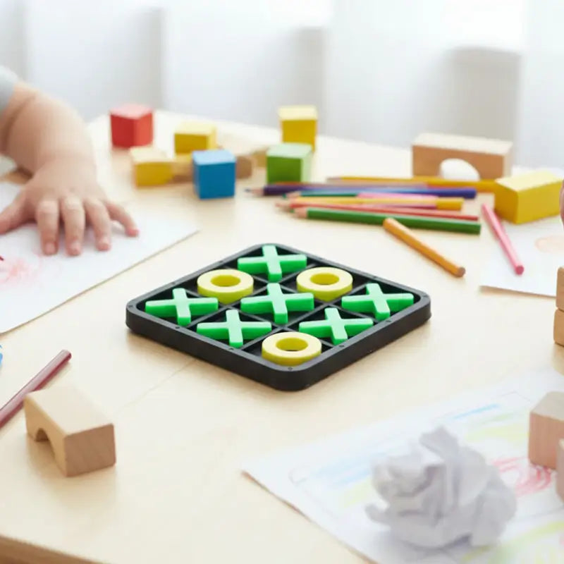 Classic Tic Tac Toe Board Game with Interlocking X & O Pieces